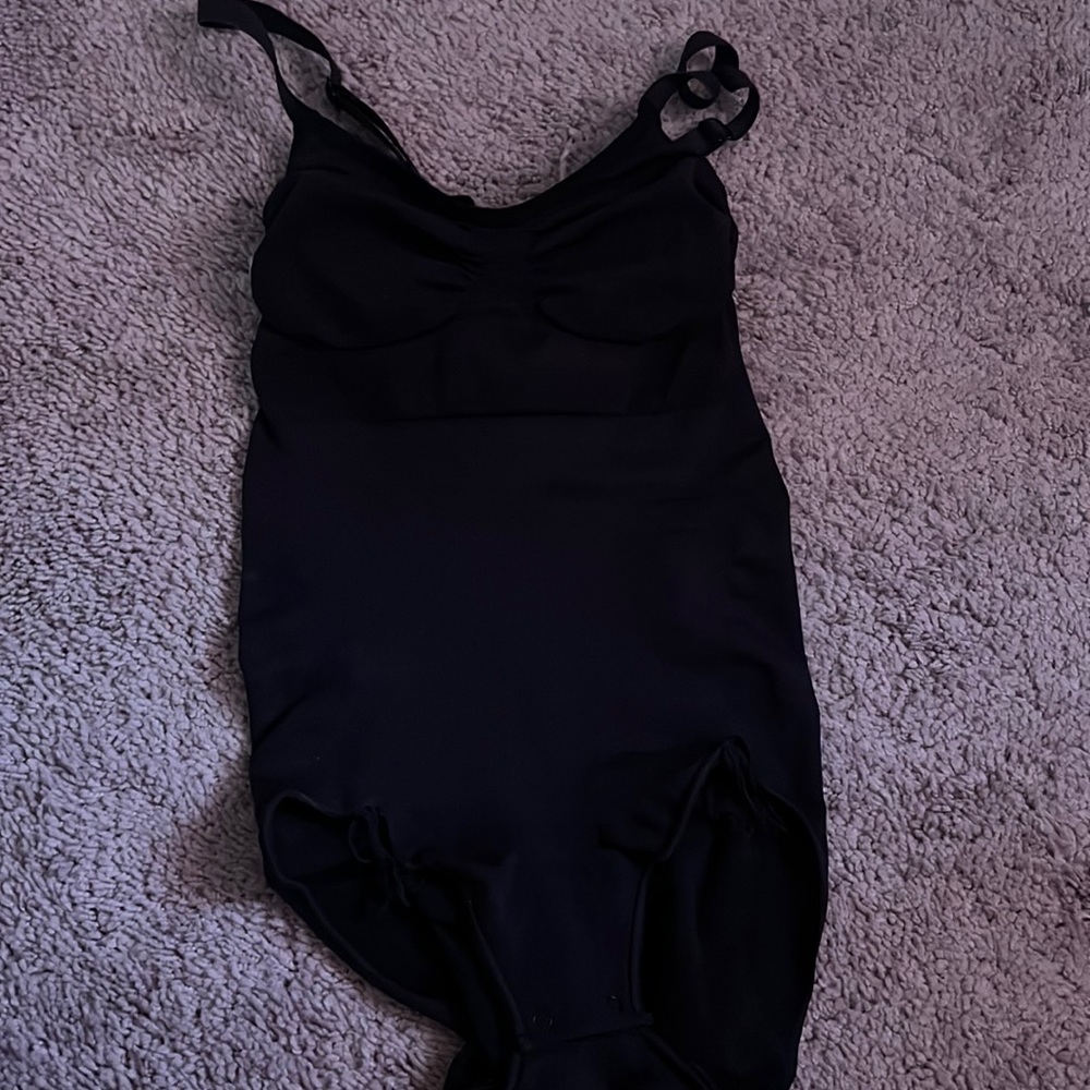 skims sculpting bodysuit with snaps